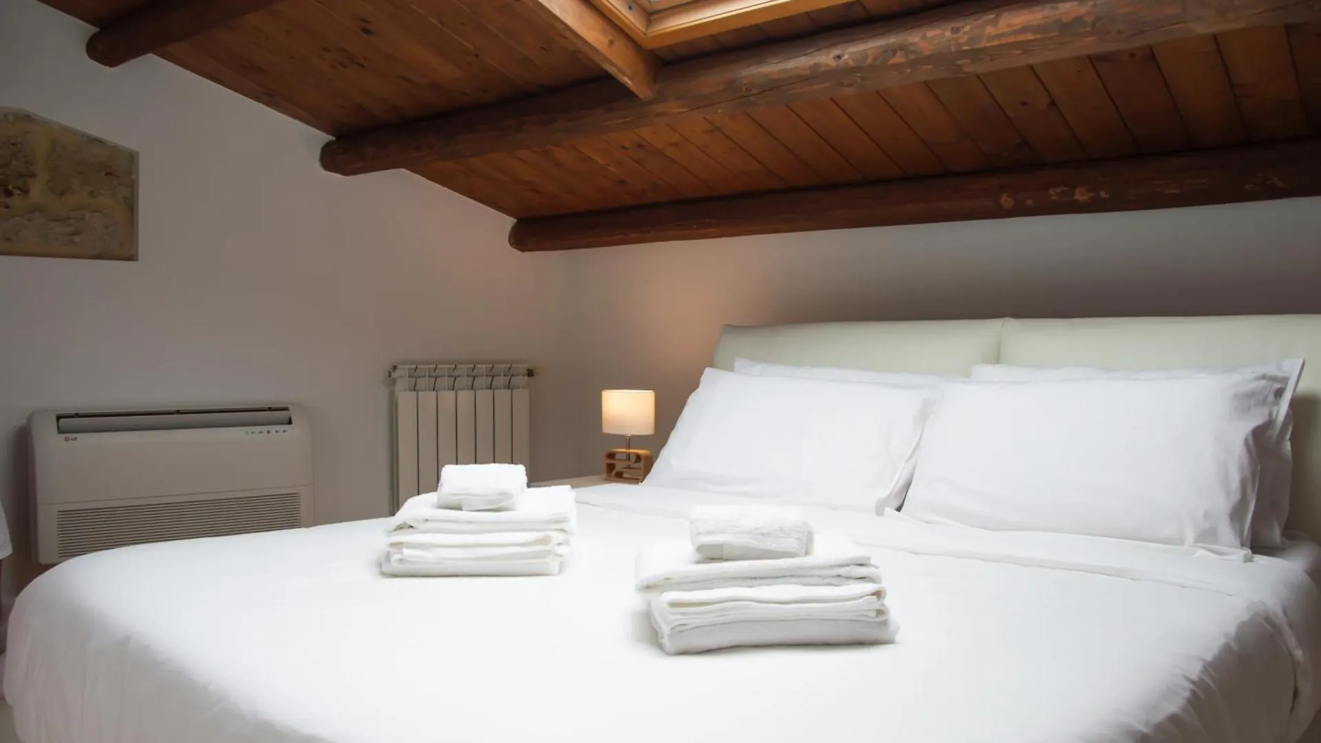 Vittorio Emanuele Suite Apartment Palermo
