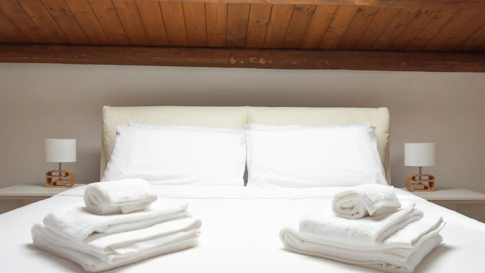 Vittorio Emanuele Suite Apartment Palermo
